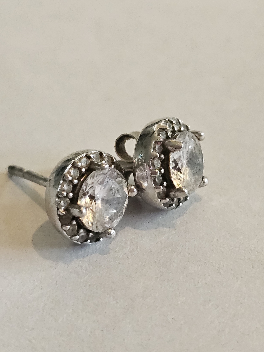Beautiful, Classic 925 Sterling Silver Halo Stud Earrings